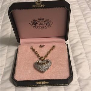 Juicy couture diamond heart pendant necklace